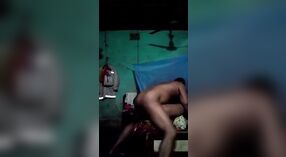 या गरम व्हिडिओमध्ये मुस्लिम काकांचा चट लंड कमने भरला आहे 4 मिन 00 सेकंद