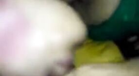 Video desi chudai menampilkan istri berdada ditumbuk 1 min 40 sec