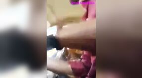 देसी चाची चुदाई के नवीनतम एमएमएस वीडियो: एक गर्म और भाप से भरा मुठभेड़ 4 मिन 40 एसईसी