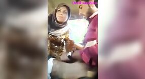 देसी चाची चुदाई के नवीनतम एमएमएस वीडियो: एक गर्म और भाप से भरा मुठभेड़ 1 मिन 00 एसईसी