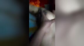 Desi Bhabhi Gates在Patna的猫视频中砸了她的pui 3 敏 20 sec