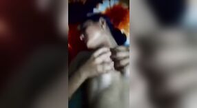 Desi bhabhi consigue su coño machacado en Patna ki chut vídeo 6 mín. 50 sec