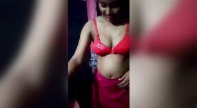 Desi bhabhi gets her pussy pounded in Patna ki chut video 0 min 50 sec