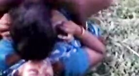 Дикое секс-видео тети Дехати из Бихари 1 минута 00 сек