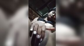Sexy MMC video có một cô gái địa phương Từ Guwahati ngón tay mình 0 tối thiểu 0 sn