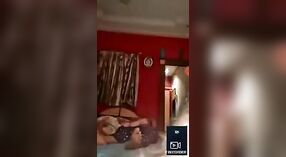 भारतीय जोड़ी के मौखिक सेक्स वीडियो कॉल लीक हो जाता है और भाप से भरा 1 मिन 00 एसईसी