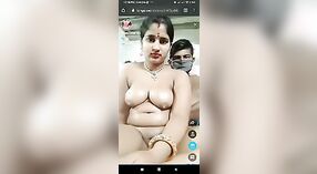 XXX Cazzo e Massaggio Spettacolo: Un Caldo Indiano Video Porno 11 min 40 sec