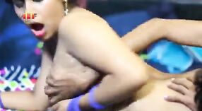 Video de novio indio con una escena de sexo caliente y humeante 11 mín. 10 sec