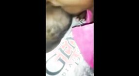 Video seksi gadis kuliah ngambung lan ngobrol karo pacar 1 min 30 sec