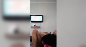 Séance torride de 69 de Desi nurse avec un mec chanceux 0 minute 0 sec