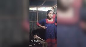 Bangla kudi's solo bagno tempo in indiano porno 4 min 20 sec