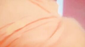 প্রতারণা বাড়িওয়ালা এমএমসির প্রতি তার ভাড়াটেদের তৃষ্ণা সন্তুষ্ট করে 3 মিন 50 সেকেন্ড