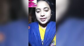 Nude Indian Girl Ki's Solo Performance in Leaked Video 2 min 40 sec