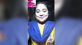 Nude Indian Girl Ki's Solo Performance in Leaked Video 3 min 20 sec