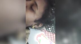 Selingkuh dengan Cambie dengan seorang wanita India berdada 3 min 50 sec