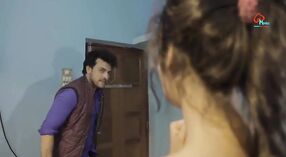 Indisch geslacht video features twee heet mama moeders swapping boyfriends 1 min 20 sec