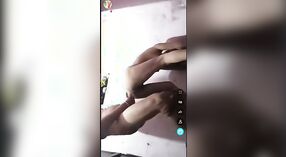 Живое видео пары Дехати, занимающейся интенсивным сексом 4 минута 00 сек
