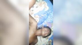 देसी एरोटिक वीडियो कट्टर सेक्स में लिप्त एक तमिल लड़की सुविधाएँ 7 मिन 00 एसईसी