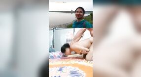 Indian couple enjoys doggy style sex with Bengali wife 2 min 40 sec
