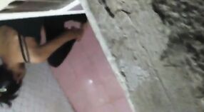 Hidden cam captures Indian maid's steamy bath 6 min 50 sec