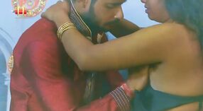 Filme de sexo hindi inspirado em Kamasutra com HDRip 7 minuto 00 SEC