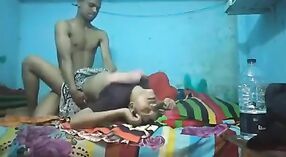 Video de sexo real de un vecino engañando a su esposa con otra mujer 2 mín. 20 sec