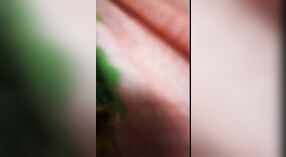 Rekaman seks kamar hotel India dari kekasih yang penuh gairah 1 min 50 sec