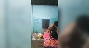 Video xxx beruap pasangan Desi 0 min 0 sec