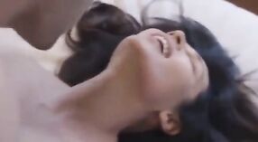 Film de sexe indien mettant en vedette Flora Saini dans une série Web torride 3 minute 20 sec