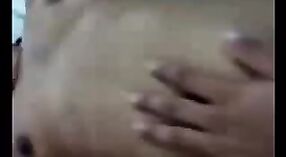 Video tabung seks Desi dari Vanmati, gadis Tamil seksi dari Chennai 0 min 0 sec