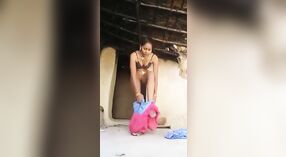 Video solo của Lady Dehati Bihari có ngón tay và thủ dâm 0 tối thiểu 50 sn