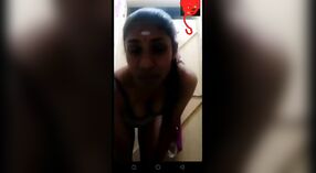 Video solo seorang gadis cantik masturbasi vaginanya 0 min 0 sec