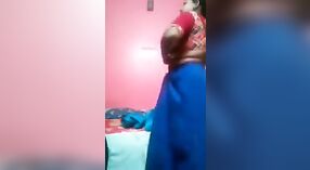 असली सेक्स वीडियो के बांग्लादेशी आदमी के ऑनलाइन मुठभेड़ 4 मिन 20 एसईसी