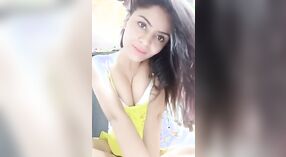 La vidéo sexy de Jehana Vasisht filmée à la caméra mène à son arrestation 16 minute 50 sec