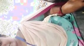 বড়-ডিকড ইন্ডিয়ান ব্ল্যাক মোরগ পার্কে তামিল আইটি ডিরেক্টর দ্বারা চুষে যায় 4 মিন 10 সেকেন্ড