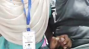 বড়-ডিকড ইন্ডিয়ান ব্ল্যাক মোরগ পার্কে তামিল আইটি ডিরেক্টর দ্বারা চুষে যায় 1 মিন 00 সেকেন্ড