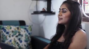 Godetevi il HD BF video di "Love Story" con il vostro preferito Indiano sesso film 0 min 0 sec