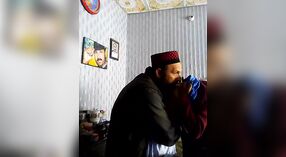 चोडनमधील 19 वर्षीय पाकिस्तानी किशोरचा मादक व्हिडिओ 0 मिन 0 सेकंद