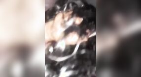 بگ چھاتی چاچی باپ سے بھرا ویڈیو میں نوجوان آدمی کی طرف سے گڑبڑ ہو جاتا ہے 2 کم از کم 00 سیکنڈ