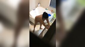 Video Sexy de una Cámara Oculta Capturada en un resort indio 5 mín. 20 sec