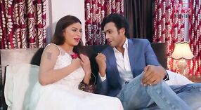 HD видео с индийскими мужем и женой в открытом браке Skymovies 14 минута 30 сек