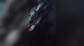 Video de sexo real de una belleza madura caliente cabalgando en casa 2 mín. 10 sec