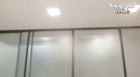 এইচডি -তে দ্বিগুণ মজাদার সাথে ভারতীয় বিএফ ত্রয়ী 8 মিন 40 সেকেন্ড