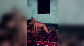 Жесткий секс пары из Бангла-Газипура заснят на пленку в просочившемся MMS-видео 5 минута 20 сек
