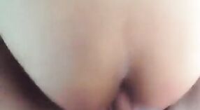 चुदाई युगल के गर्म सेक्स वीडियो: एक सींग का बना हुआ पति और उसकी सास के बीच गुदा सेक्स 8 मिन 20 एसईसी