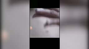 آنٹی Daihari کی سولو کارکردگی کے ساتھ اس کے پریمی پر لائیو جنسی ویڈیو 1 کم از کم 30 سیکنڈ