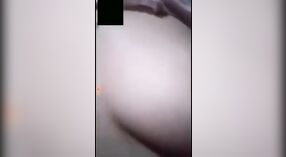 Solowy występ cioci Daihari ze swoim kochankiem na żywo seks wideo 1 / min 00 sec
