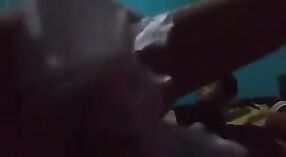 부정 섹스 비디오의 벵골어 아내와 함께 큰 가슴을 타고 그녀의 이웃의 라운드 엉덩이 3 최소 40 초