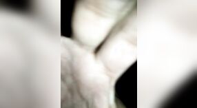 கார் டிரைவர் தனது அத்தையுடன் உடலுறவு கொள்வது தேசி செக்ஸ் குழாய் வீடியோ 2 நிமிடம் 30 நொடி