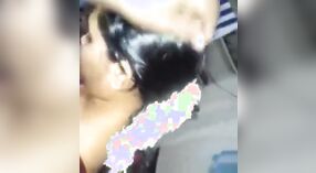 Video crossdressing dari seorang gadis Andhra yang menanggalkan pakaian dalamnya 9 min 20 sec